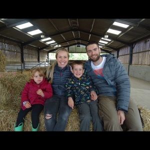 Meet your Posher, Cameron